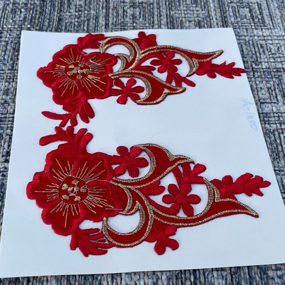Red Iron On Paches Lot of 2 Leaf Embroidery Patches Set of 2 - Picture 3 of 8